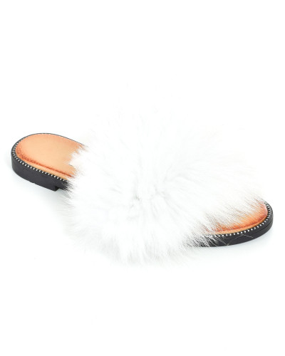 Women's leather slippers with white fox fur