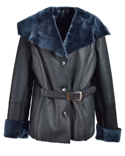 Short shearling sheepskin coat with hood