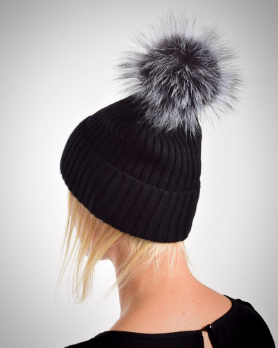 Australian merino wool hat with a fox fur pompom, black