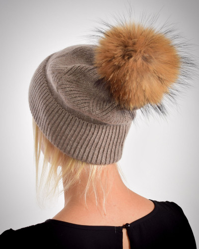 Woolen cashmere hat with raccoon fur pompom, beige