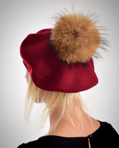 Women's woolen beret with Finn Raccoon fur pompom, maroon