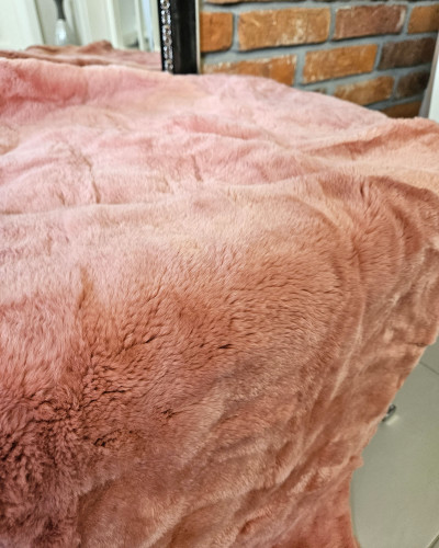 Rex chinchilla rabbit fur carpet bedspread 120x60cm, pink