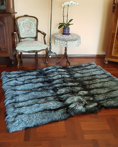 Fur Carpet Coverlet Blanket of Silver Fox Fur 150x190