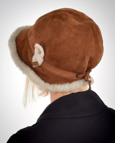 Women's hat made from high-quality lamb leather