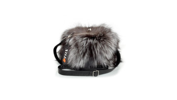 Fur handbags - a timeless accessory for women who follow fashion